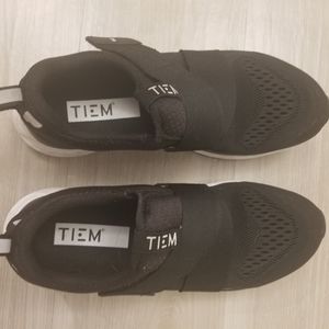 TIEM Slipstream Black Cycle Shoes